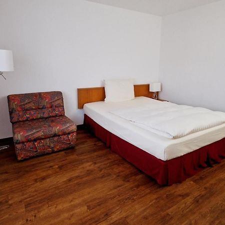 Apart Hotel Sehnde Kültér fotó